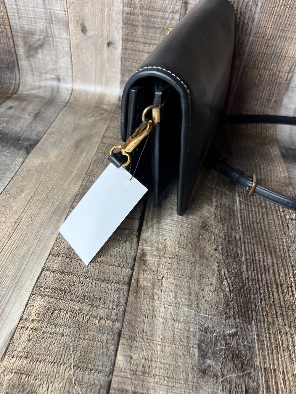 Marc Jacobs Black Leather Crossbody with Front Pocket & Gold Hardware - Picture 8 of 15